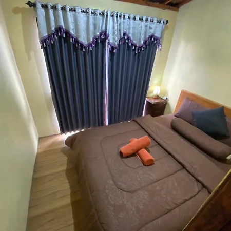 D'Yoga Bamboo Cabin